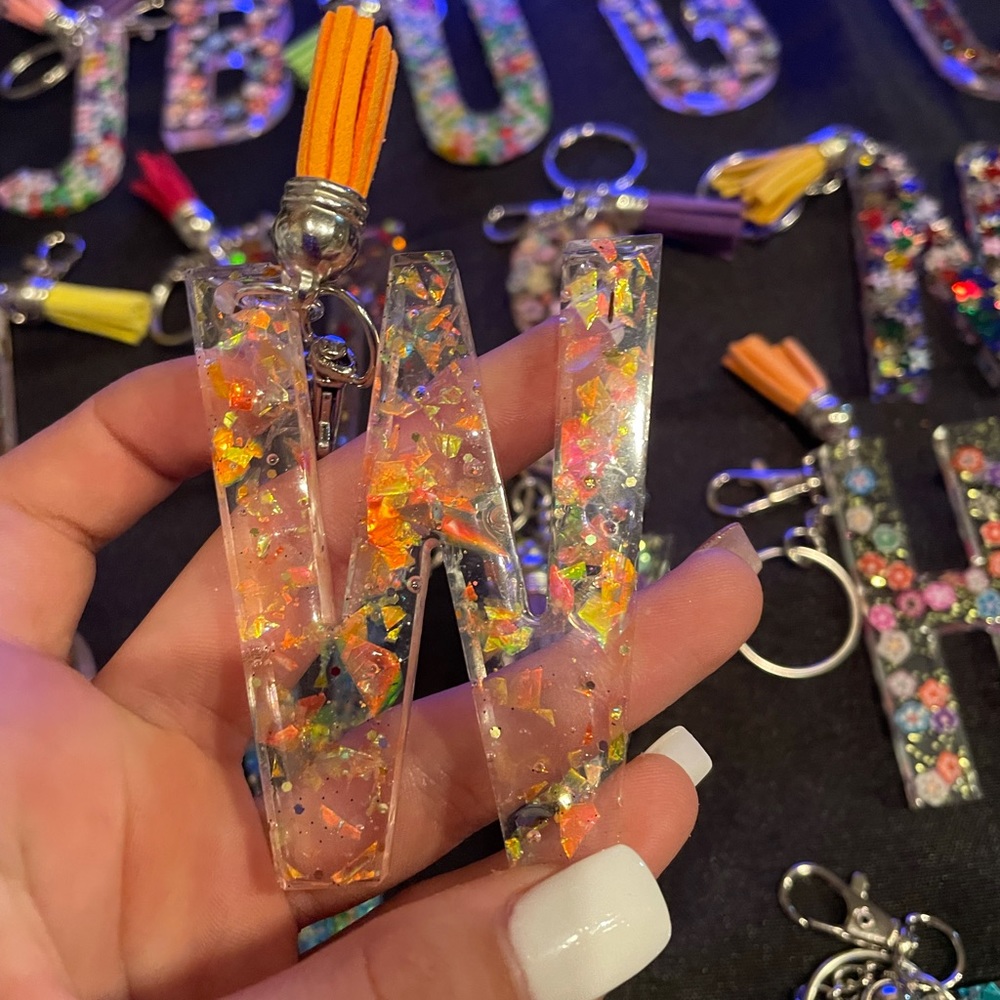 Resin‎ Keychains - Picture 4 of 14